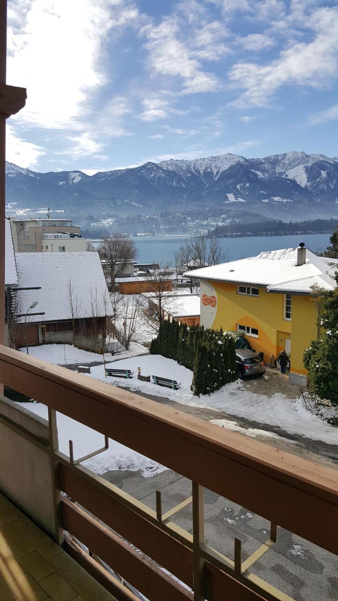 Hotel Kanz Филах Екстериор снимка