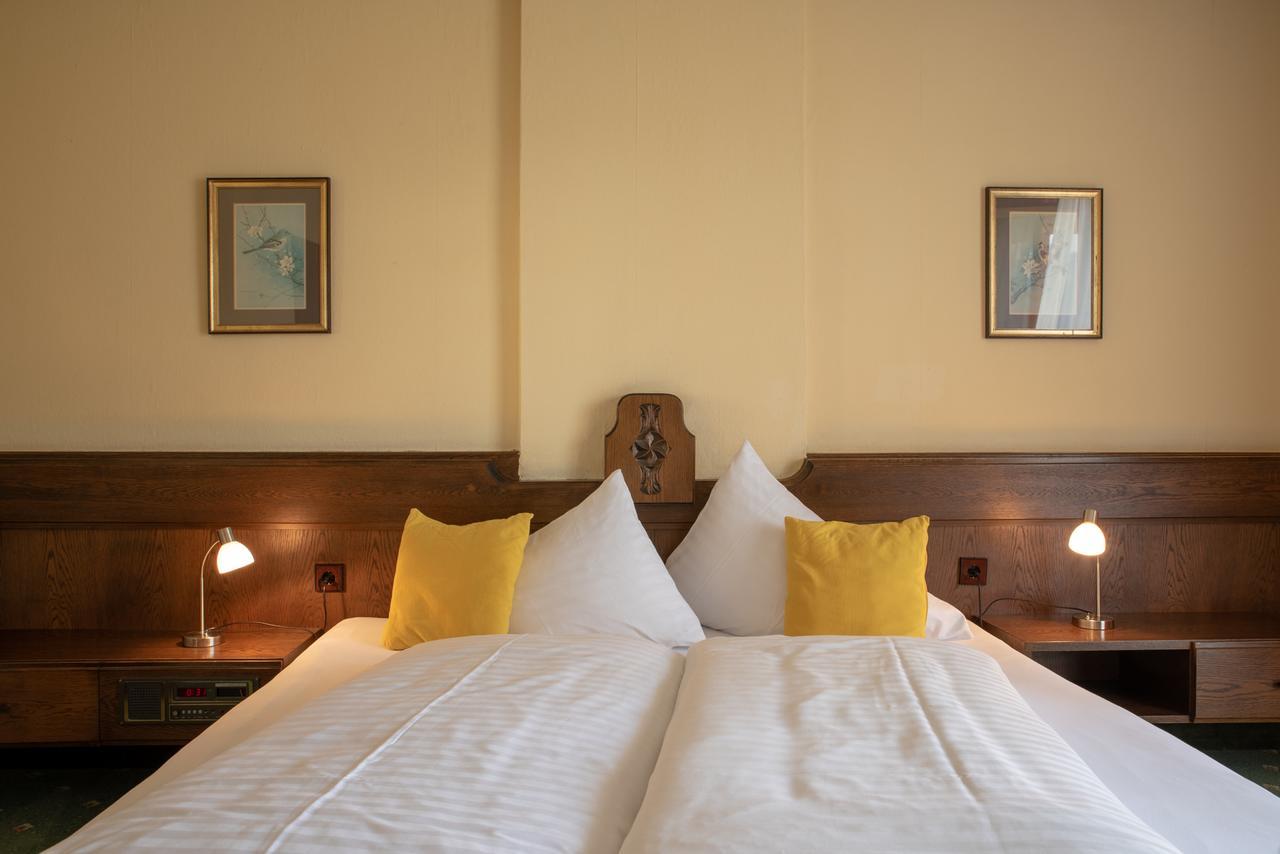 Hotel Kanz Филах Екстериор снимка