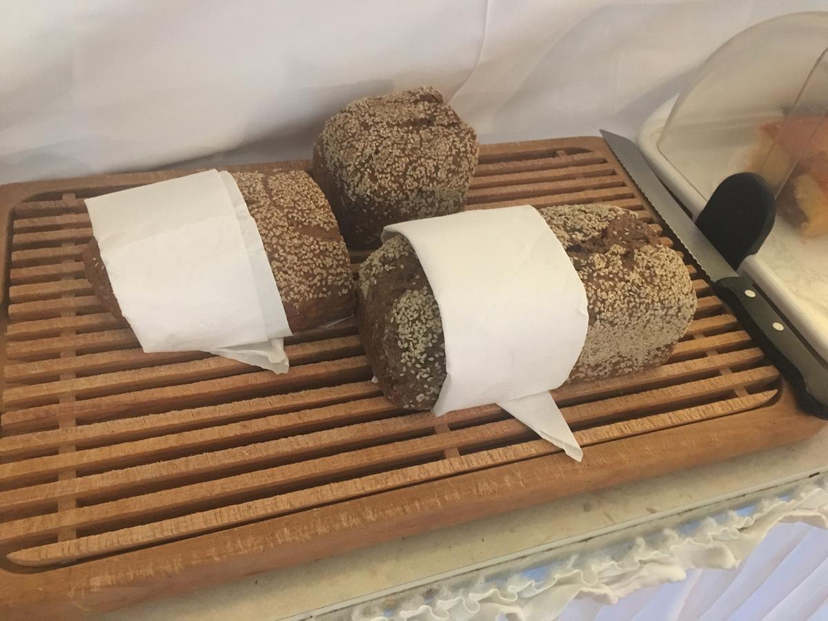 Hotel Kanz Филах Екстериор снимка
